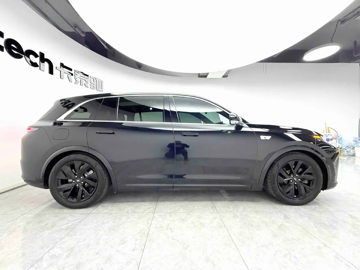 2023 Li L7 Range Extended 154HP REEV 40.9KWH,autocango,china used car exporter,china ev exporter,chinese used car exporter,chinese used ev exporter