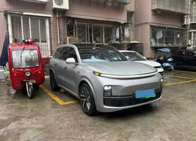 2022 Li L9 Range Extended 154HP REEV 42.6KWH,autocango,china used car exporter,china ev exporter,chinese used car exporter,chinese used ev exporter