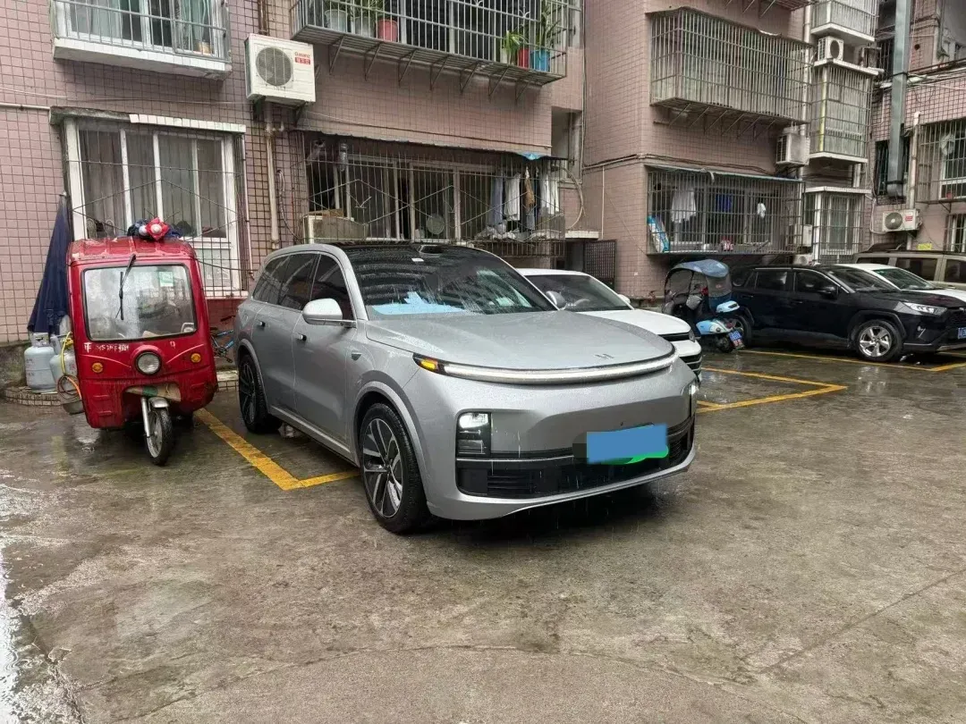 2022 Li L9 Range Extended 154HP REEV 42.6KWH,autocango,china used car exporter,china ev exporter,chinese used car exporter,chinese used ev exporter