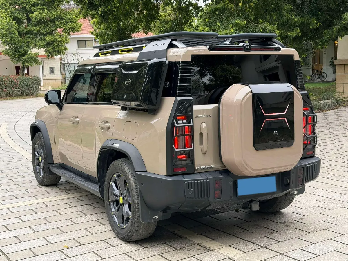 2023 Jetour Traveller 2.0T 254HP L4 7DCT,autocango,china used car exporter,china ev exporter,chinese used car exporter,chinese used ev exporter