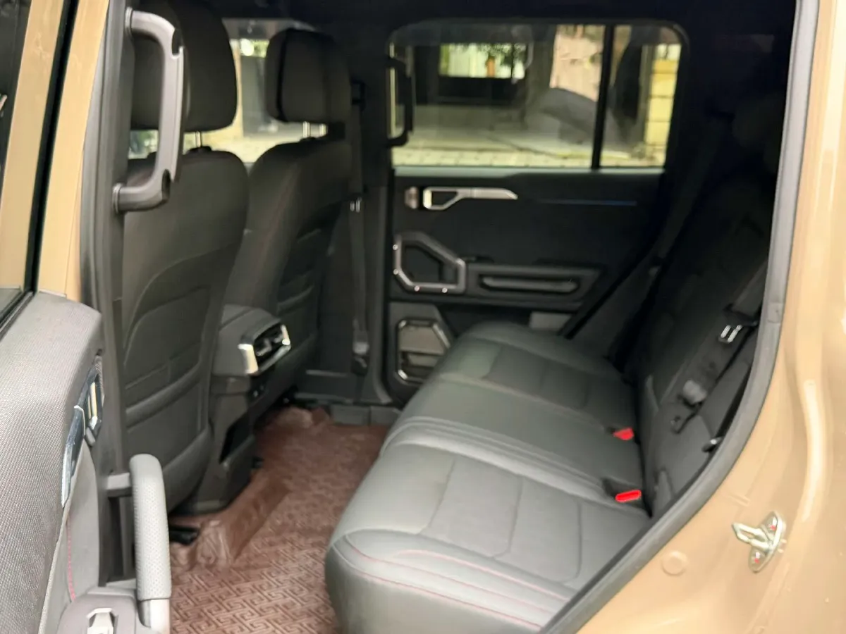 2023 Jetour Traveller 2.0T 254HP L4 7DCT,autocango,china used car exporter,china ev exporter,chinese used car exporter,chinese used ev exporter