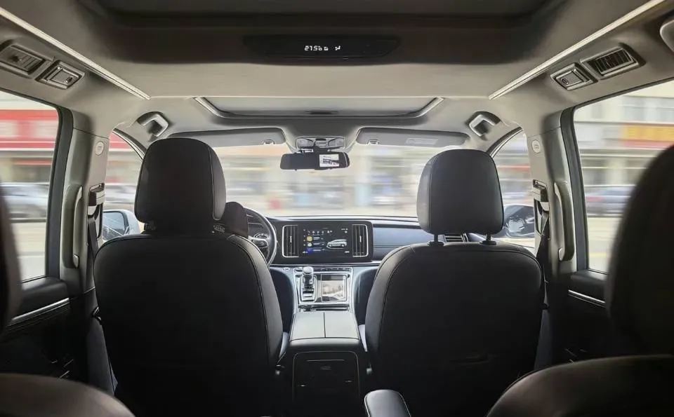 2021 GAC Trumpchi M8 2.0T 252HP L4 8AT,autocango,china used car exporter,china ev exporter,chinese used car exporter,chinese used ev exporter