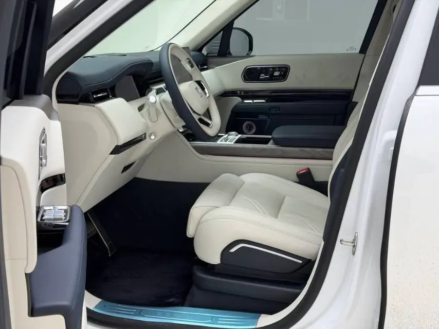 2025 Zeekr 9X 2.0T 279HP L4 1DHT PHEV,autocango,china used car exporter,china ev exporter,chinese used car exporter,chinese used ev exporter