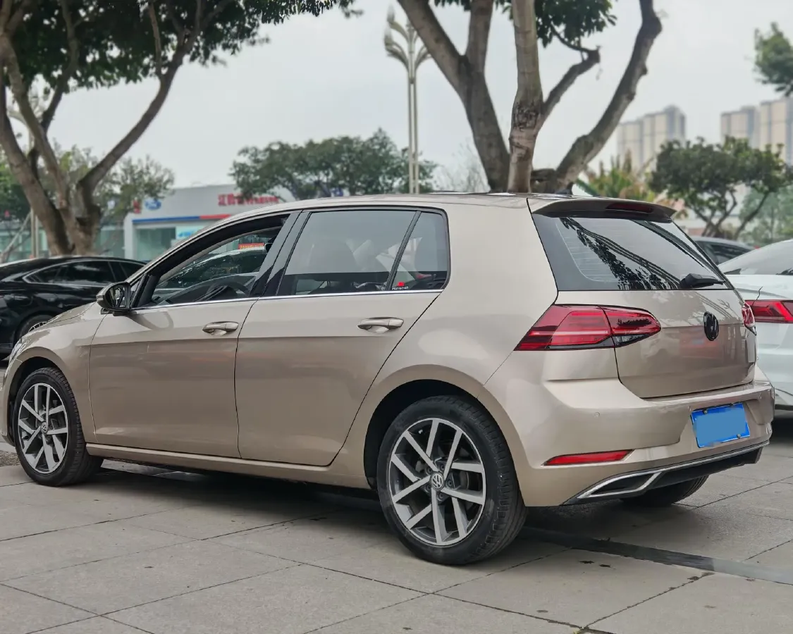 2019 Volkswagen Golf 1.4T 150HP L4 7DCT,autocango,china used car exporter,china ev exporter,chinese used car exporter,chinese used ev exporter