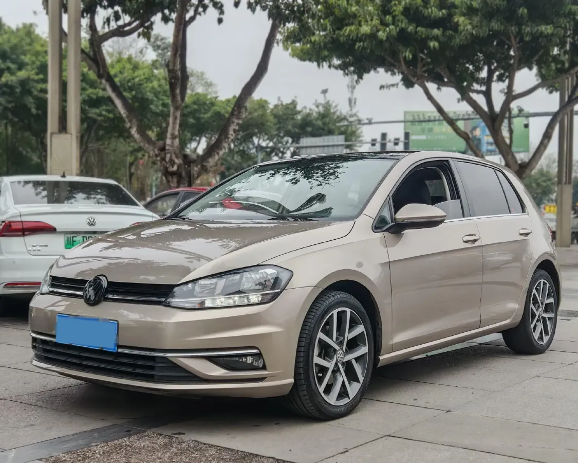 2019 Volkswagen Golf 1.4T 150HP L4 7DCT,autocango,china used car exporter,china ev exporter,chinese used car exporter,chinese used ev exporter