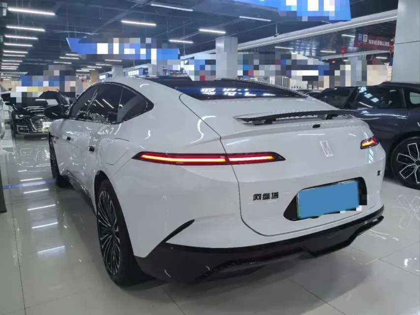 2025 Avatr 12 1.5T 156HP L4 REEV 39.05KWH,autocango,china used car exporter,china ev exporter,chinese used car exporter,chinese used ev exporter