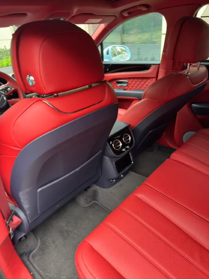 2021 Bentley Bentayga 3.0T 340HP V6 8AT PHEV 17.3KWH,autocango,china used car exporter,china ev exporter,chinese used car exporter,chinese used ev exporter