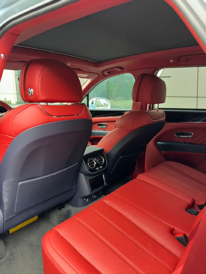 2021 Bentley Bentayga 3.0T 340HP V6 8AT PHEV 17.3KWH,autocango,china used car exporter,china ev exporter,chinese used car exporter,chinese used ev exporter