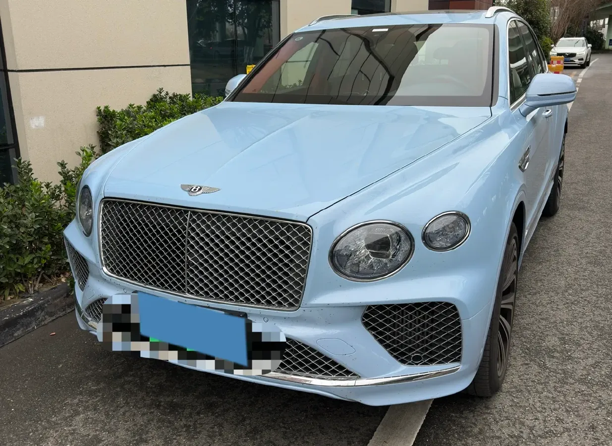 2021 Bentley Bentayga 3.0T 340HP V6 8AT PHEV 17.3KWH,autocango,china used car exporter,china ev exporter,chinese used car exporter,chinese used ev exporter