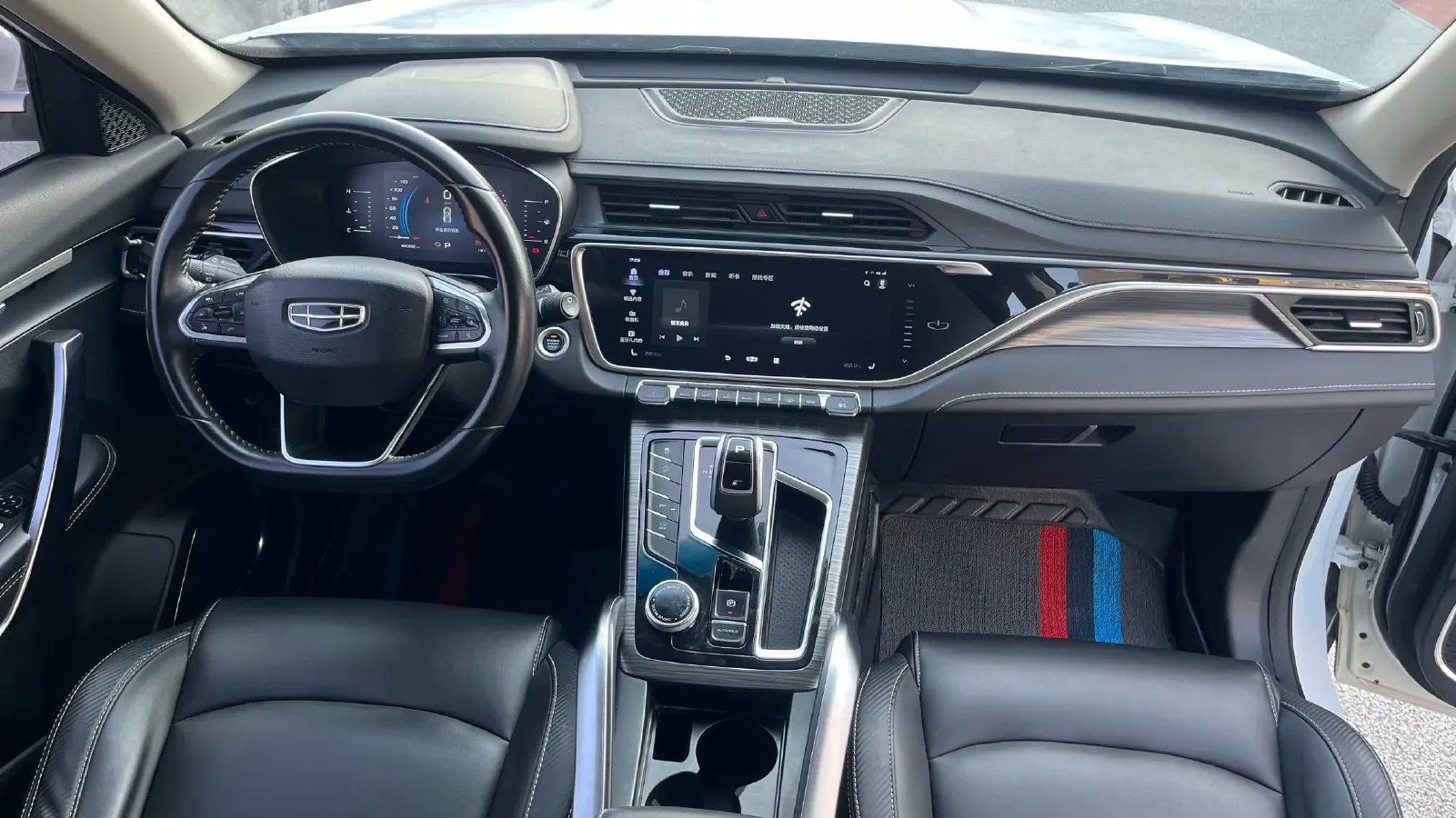 2020 Geely Azkarra 1.8T 184HP L4 7DCT,autocango,china used car exporter,china ev exporter,chinese used car exporter,chinese used ev exporter