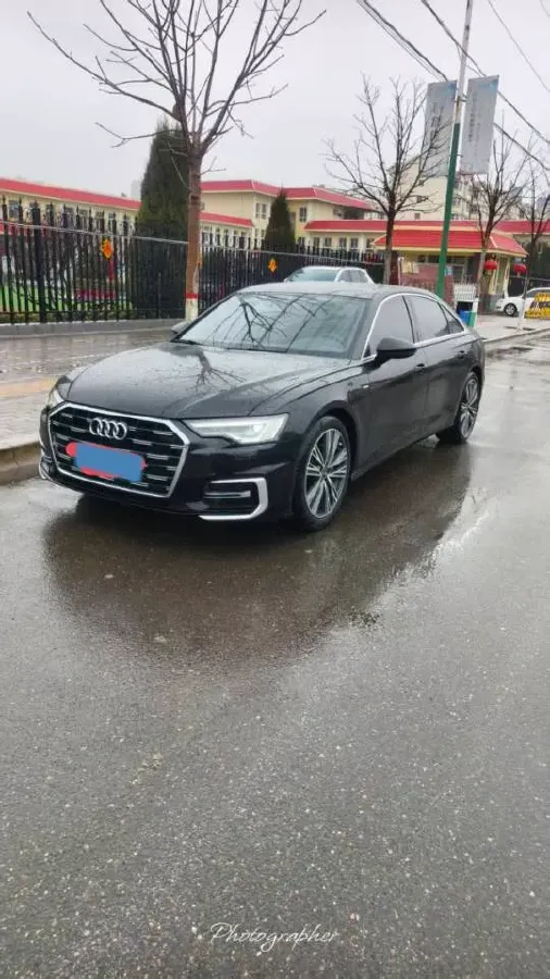 2022 Audi A6L 2.0T 190HP L4 7DCT,autocango,china used car exporter,china ev exporter,chinese used car exporter,chinese used ev exporter