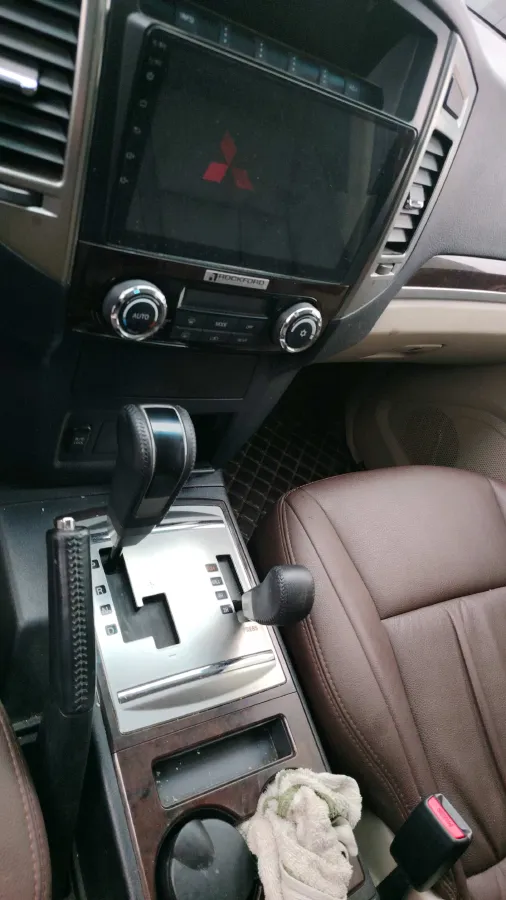 2017 Honda Jade 1.8L 141HP L4 5AT,autocango,china used car exporter,china ev exporter,chinese used car exporter,chinese used ev exporter