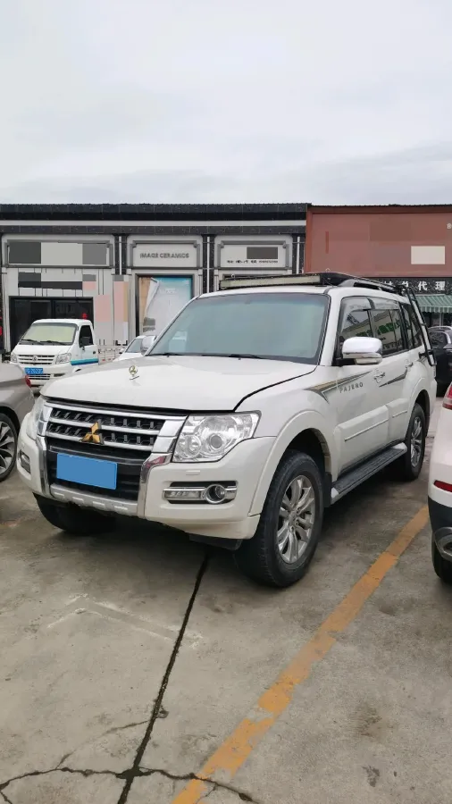 2017 Honda Jade 1.8L 141HP L4 5AT,autocango,china used car exporter,china ev exporter,chinese used car exporter,chinese used ev exporter