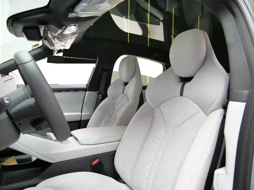 2025 Xpeng P7 BEV,autocango,china used car exporter,china ev exporter,chinese used car exporter,chinese used ev exporter