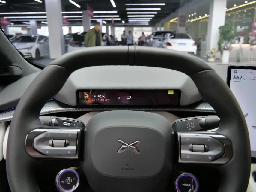 2025 Xpeng P7 BEV,autocango,china used car exporter,china ev exporter,chinese used car exporter,chinese used ev exporter