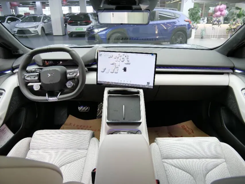 2025 Xpeng P7 BEV,autocango,china used car exporter,china ev exporter,chinese used car exporter,chinese used ev exporter