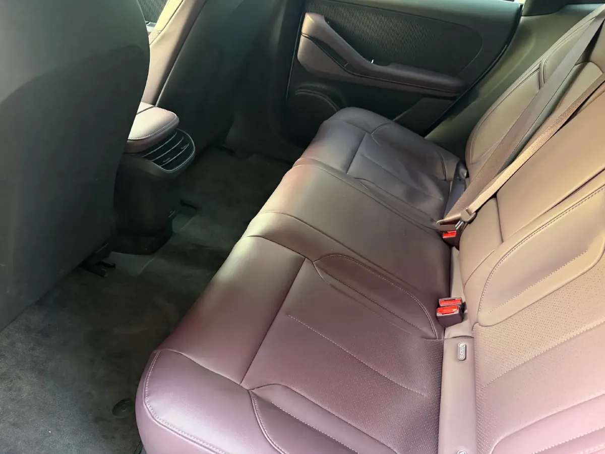 2022 JunTian HeiWuShi Youth 2.0T 203HP L4 6AT,autocango,china used car exporter,china ev exporter,chinese used car exporter,chinese used ev exporter