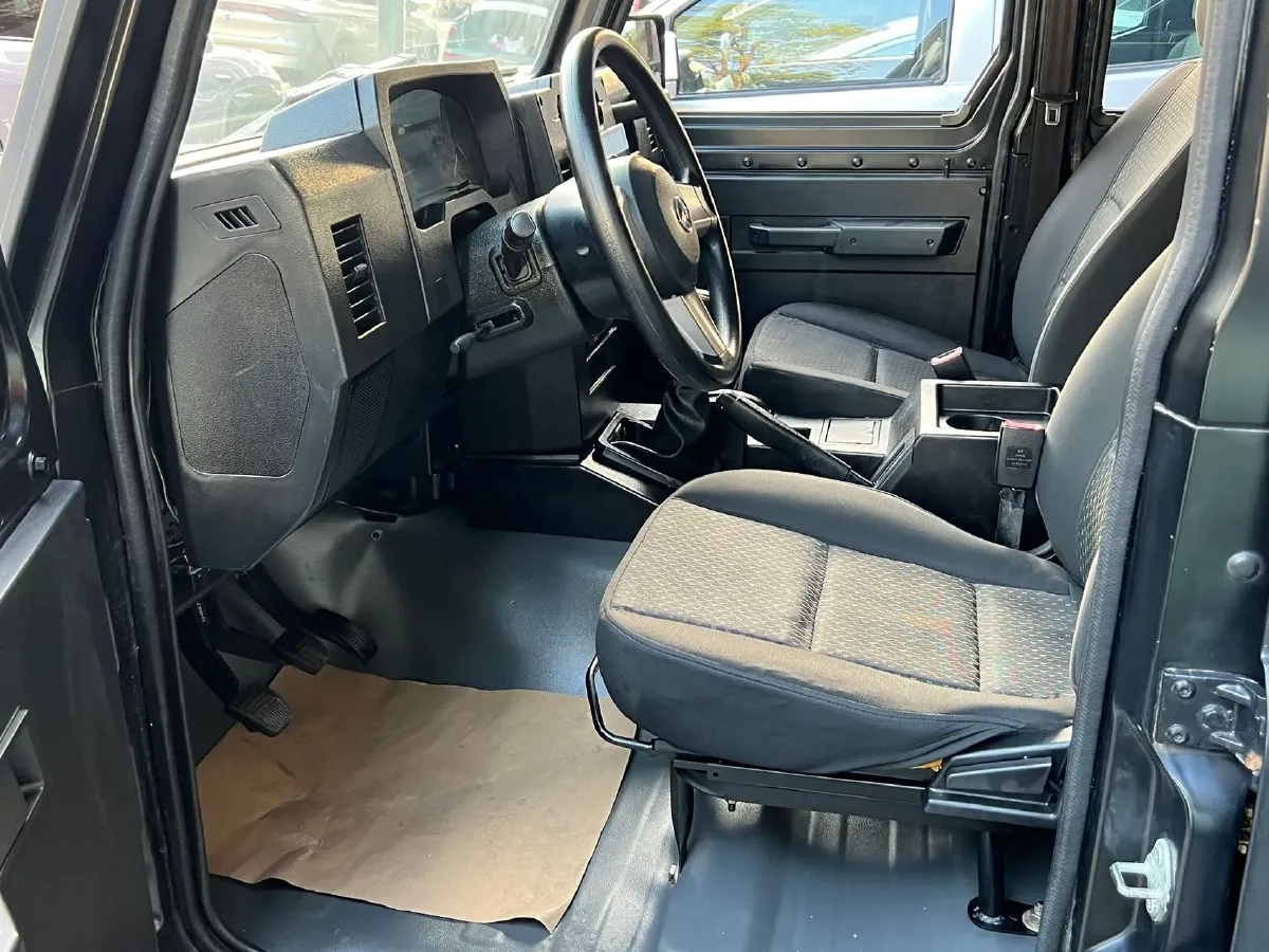 2020 BAW 212 2.4T 211HP L4 6MT,autocango,china used car exporter,china ev exporter,chinese used car exporter,chinese used ev exporter