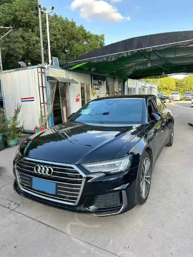 2019 Audi A6L 2.0T 190HP L4 7DCT,autocango,china used car exporter,china ev exporter,chinese used car exporter,chinese used ev exporter