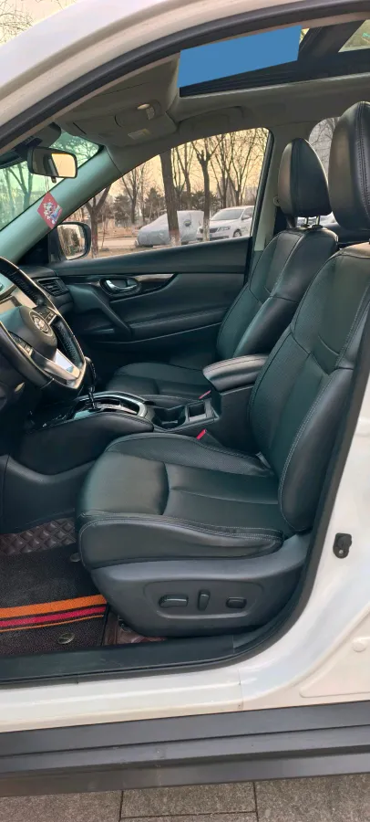 2021 Nissan X-Trail 2.0L 151HP L4 CVT,autocango,china used car exporter,china ev exporter,chinese used car exporter,chinese used ev exporter