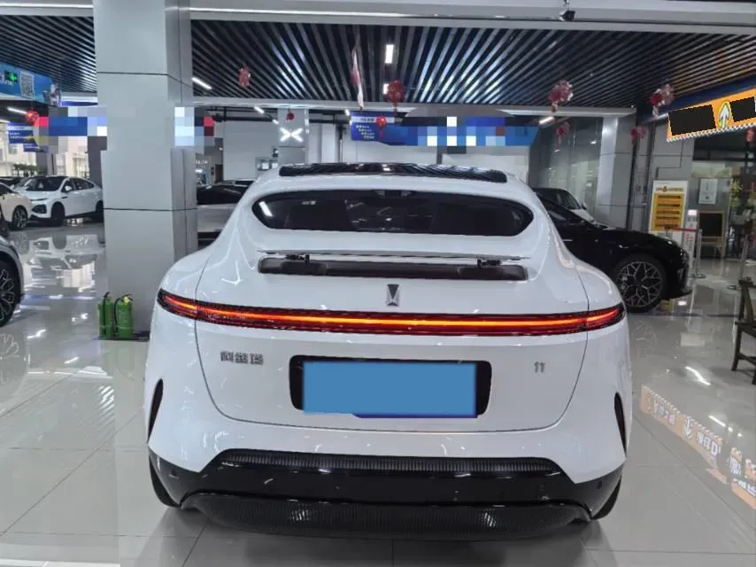 2025 Avatr 11 1.5T 156HP L4 REEV,autocango,china used car exporter,china ev exporter,chinese used car exporter,chinese used ev exporter
