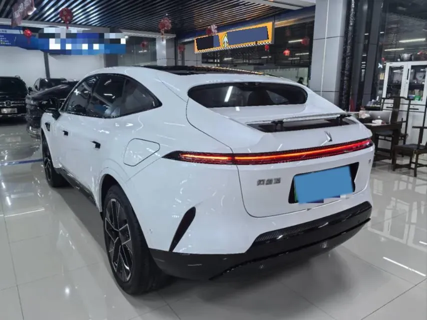 2025 Avatr 11 1.5T 156HP L4 REEV,autocango,china used car exporter,china ev exporter,chinese used car exporter,chinese used ev exporter