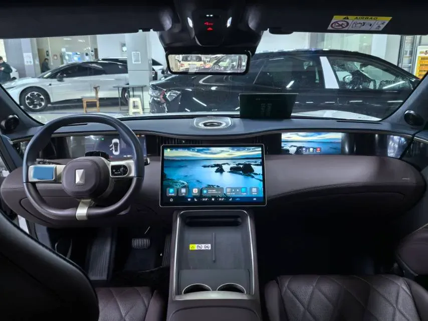 2025 Avatr 11 1.5T 156HP L4 REEV,autocango,china used car exporter,china ev exporter,chinese used car exporter,chinese used ev exporter