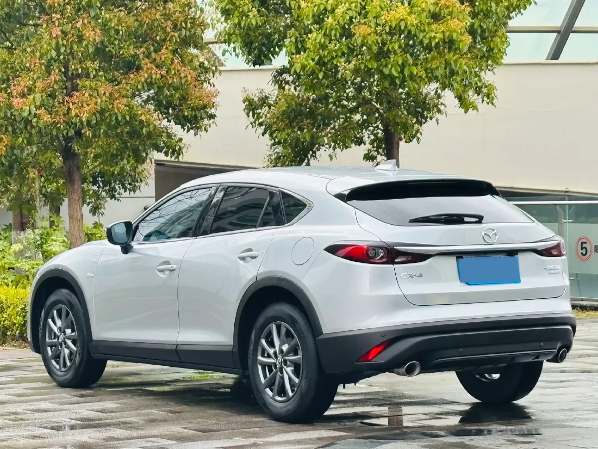 2021 Mazda CX-4 2.0L 158HP L4 6AT,autocango,china used car exporter,china ev exporter,chinese used car exporter,chinese used ev exporter
