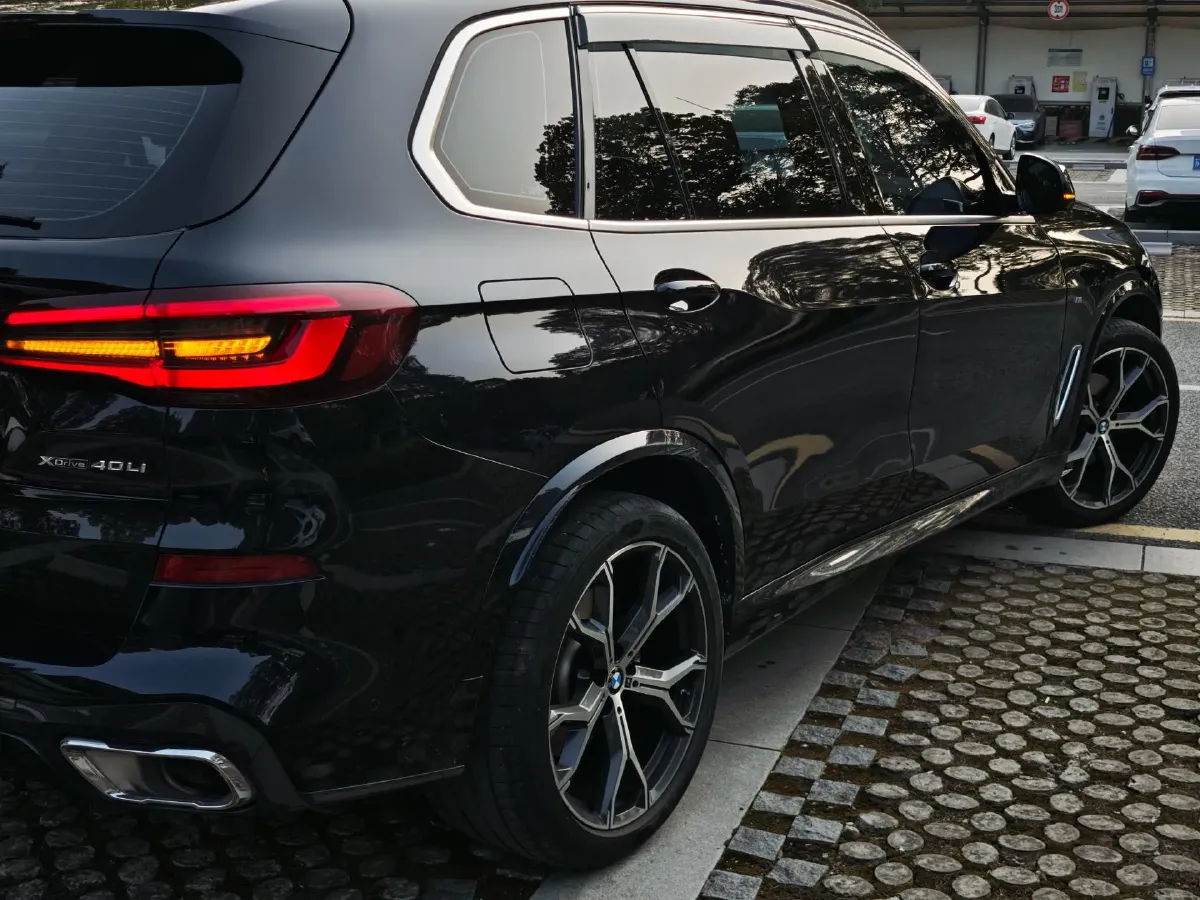 2022 BMW X5 3.0T 333HP L6 8AT,autocango,china used car exporter,china ev exporter,chinese used car exporter,chinese used ev exporter