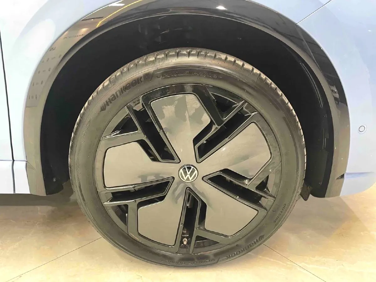 2024 Volkswagen Tiguan L 2.0T 220HP L4 7DCT,autocango,china used car exporter,china ev exporter,chinese used car exporter,chinese used ev exporter