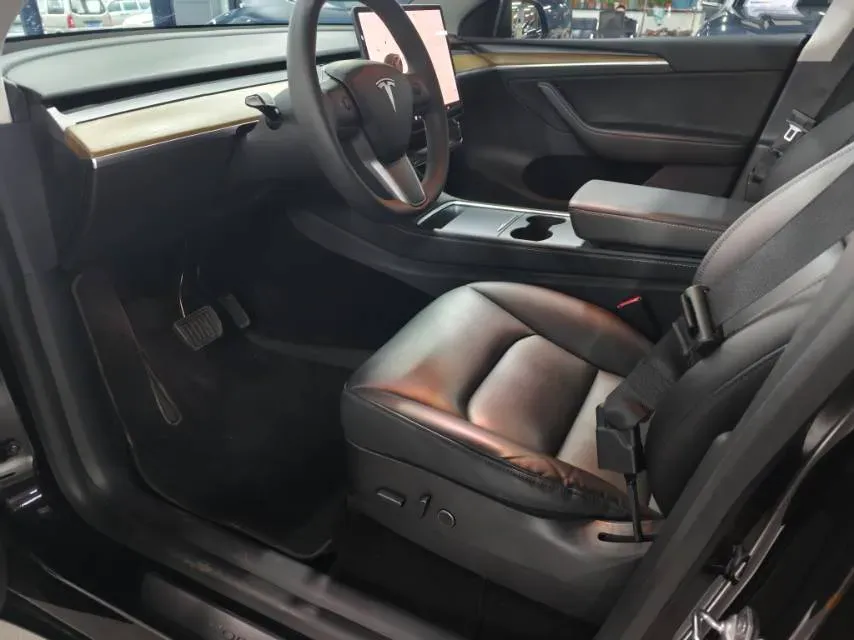 2021 Tesla Model Y BEV 76.8KWH,autocango,china used car exporter,china ev exporter,chinese used car exporter,chinese used ev exporter