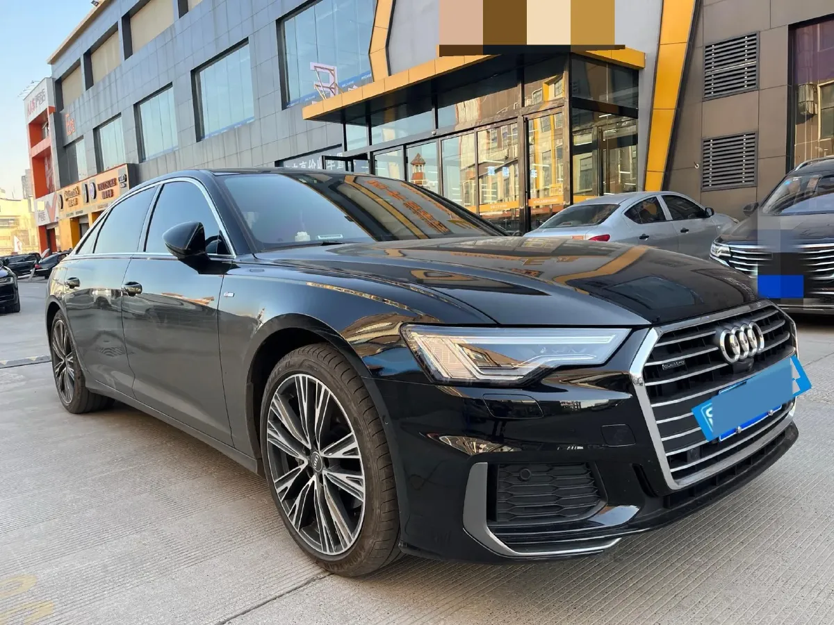 2021 Audi A6L 2.0T 224HP L4 7DCT,autocango,china used car exporter,china ev exporter,chinese used car exporter,chinese used ev exporter