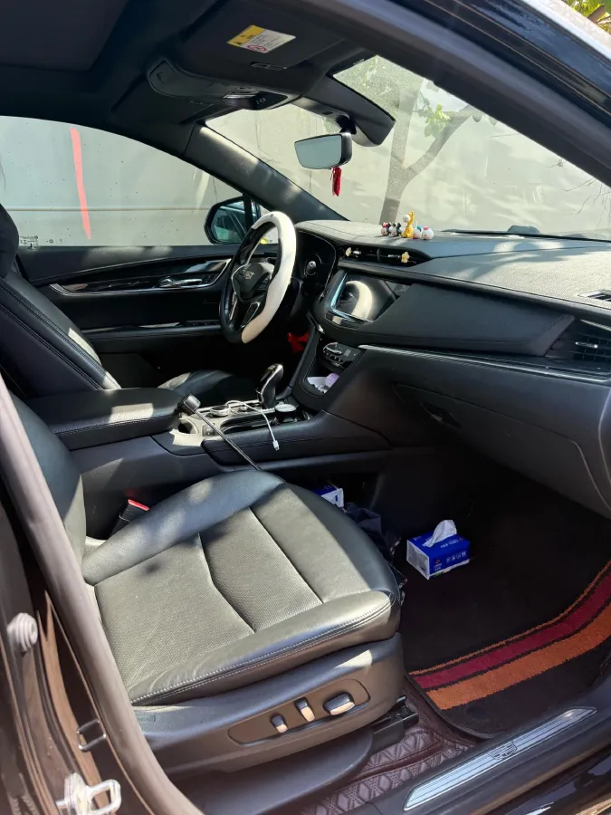 2020 Cadillac XT5 2.0T 237HP L4 9AT,autocango,china used car exporter,china ev exporter,chinese used car exporter,chinese used ev exporter