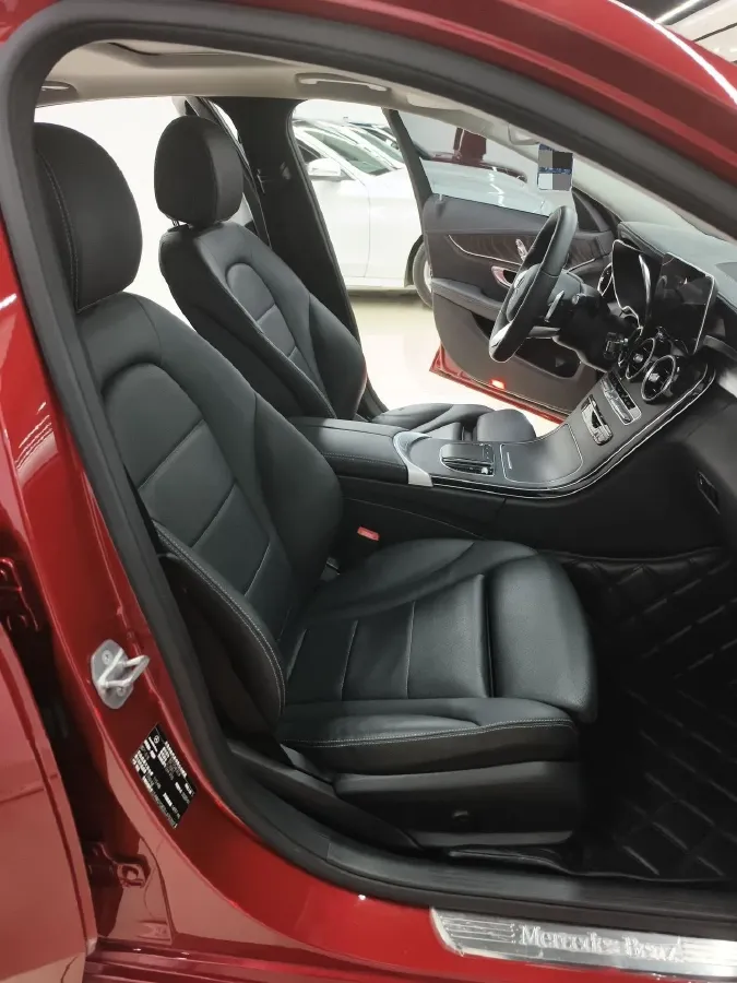 2020 Mercedes-Benz C Class 1.5T 156HP L4 9AT,autocango,china used car exporter,china ev exporter,chinese used car exporter,chinese used ev exporter