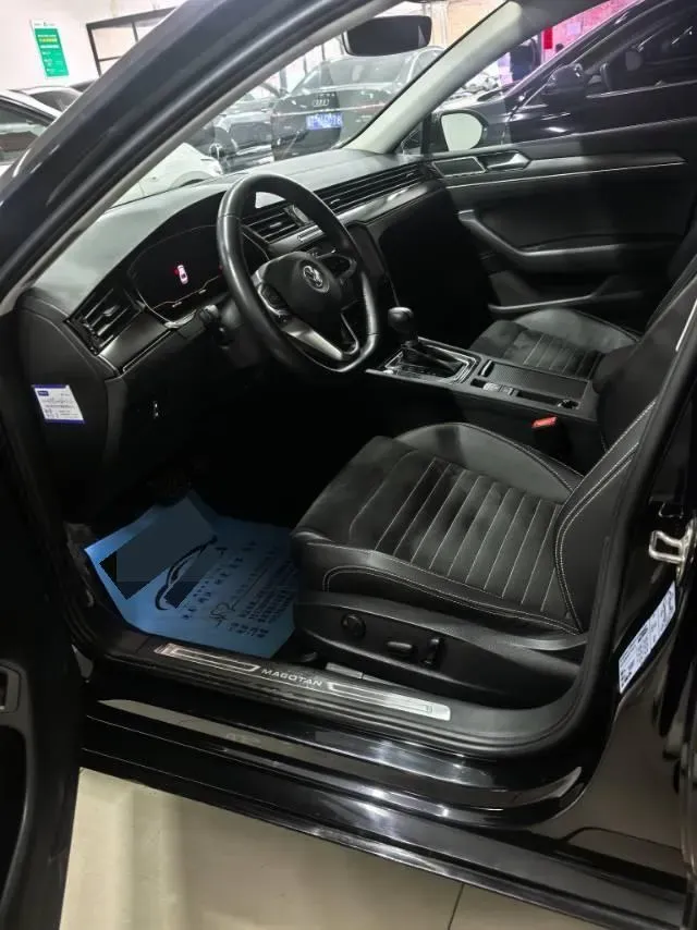 2020 Volkswagen Magotan 2.0T 186HP L4 7DCT,autocango,china used car exporter,china ev exporter,chinese used car exporter,chinese used ev exporter