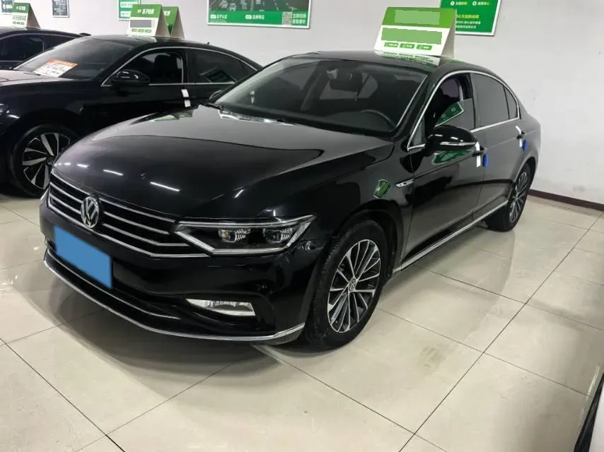 2020 Volkswagen Magotan 2.0T 186HP L4 7DCT,autocango,china used car exporter,china ev exporter,chinese used car exporter,chinese used ev exporter