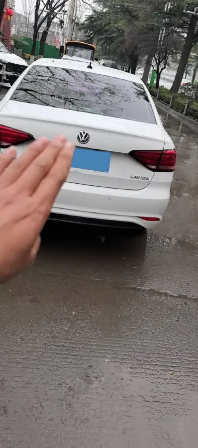 2019 Volkswagen Polo 1.5L 113HP L4 5MT,autocango,china used car exporter,china ev exporter,chinese used car exporter,chinese used ev exporter