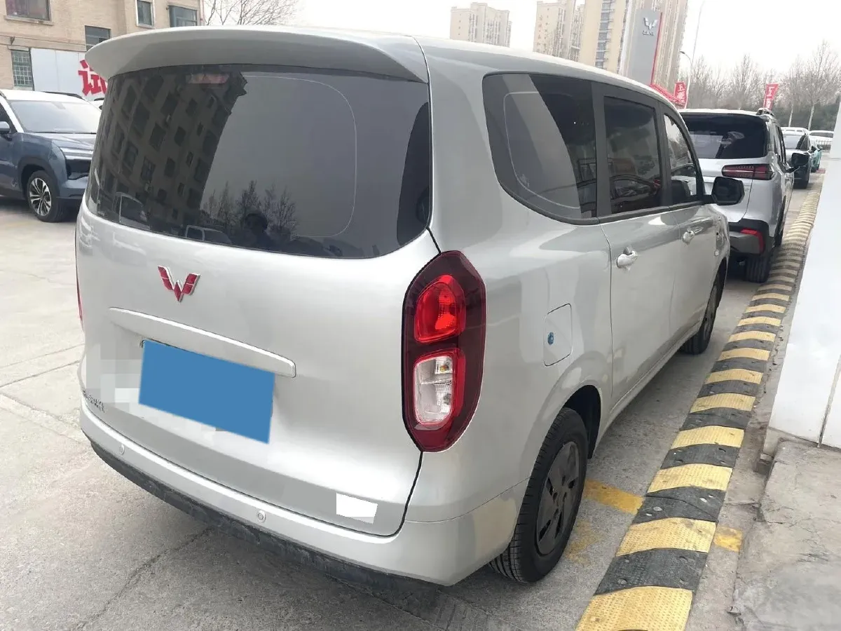 2025 WuLing HongGuang New Energy REEV 99HP REEV,autocango,china used car exporter,china ev exporter,chinese used car exporter,chinese used ev exporter