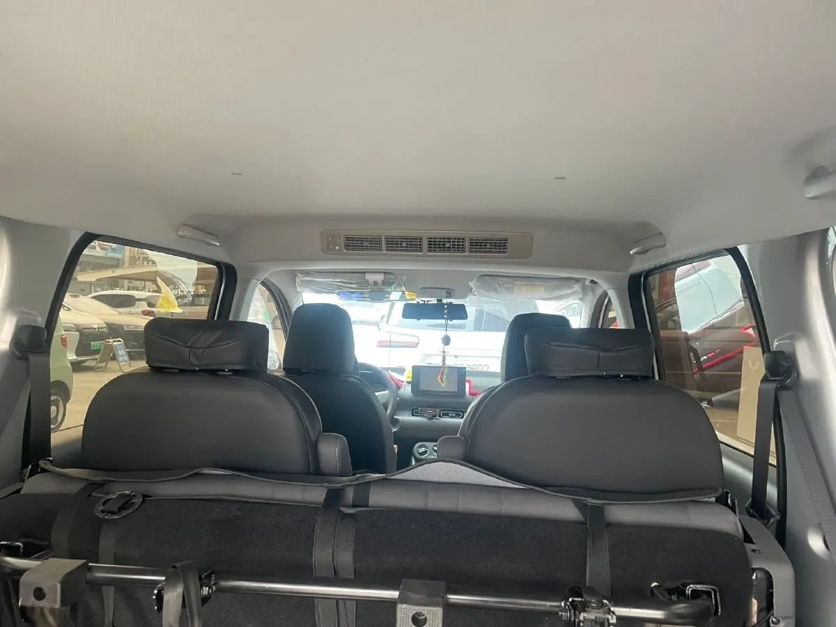 2025 WuLing HongGuang New Energy REEV 99HP REEV,autocango,china used car exporter,china ev exporter,chinese used car exporter,chinese used ev exporter