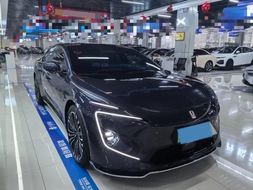 2025 Avatr 12 1.5T 156HP L4 REEV,autocango,china used car exporter,china ev exporter,chinese used car exporter,chinese used ev exporter