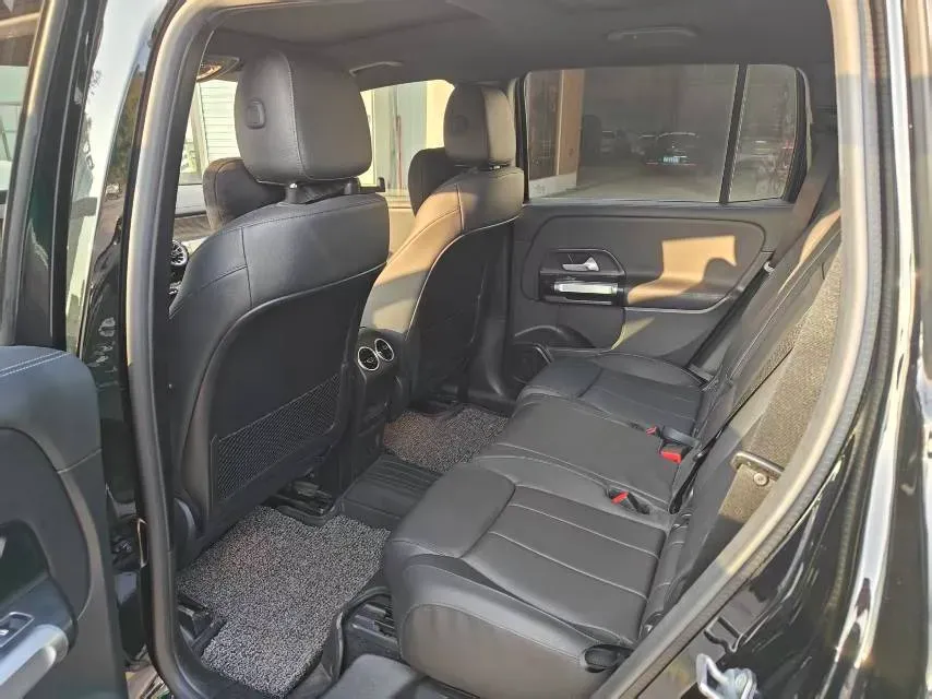 2023 Mercedes-Benz GLB Class 2.0T 190HP L4 8DCT,autocango,china used car exporter,china ev exporter,chinese used car exporter,chinese used ev exporter