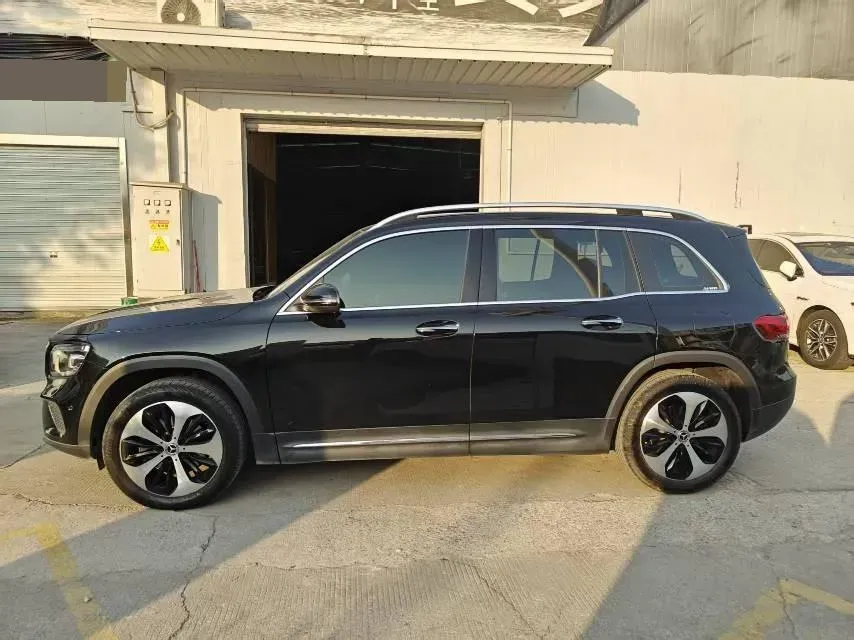 2023 Mercedes-Benz GLB Class 2.0T 190HP L4 8DCT,autocango,china used car exporter,china ev exporter,chinese used car exporter,chinese used ev exporter