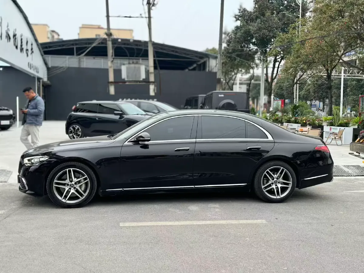 2022 Mercedes-Benz S Class 2.5T 313HP L6 9AT,autocango,china used car exporter,china ev exporter,chinese used car exporter,chinese used ev exporter