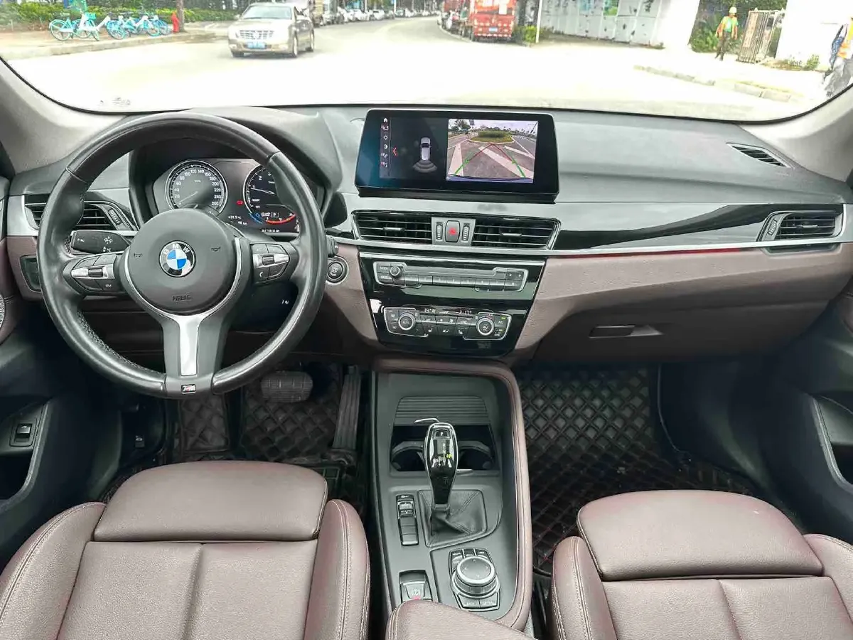2021 BMW X1 2.0T 192HP L4 7DCT,autocango,china used car exporter,china ev exporter,chinese used car exporter,chinese used ev exporter