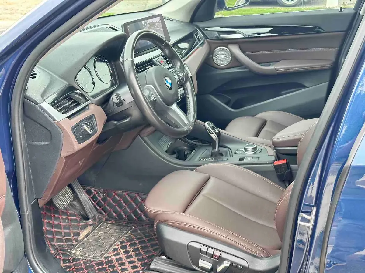 2021 BMW X1 2.0T 192HP L4 7DCT,autocango,china used car exporter,china ev exporter,chinese used car exporter,chinese used ev exporter