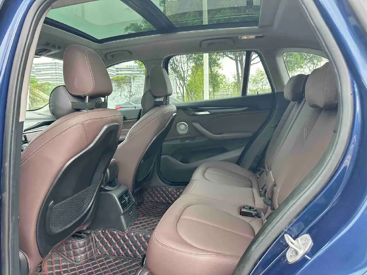 2021 BMW X1 2.0T 192HP L4 7DCT,autocango,china used car exporter,china ev exporter,chinese used car exporter,chinese used ev exporter