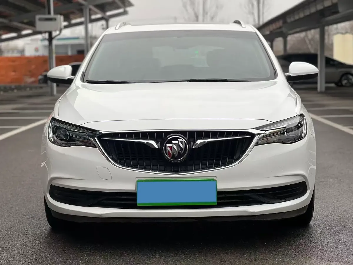 2019 Brilliance Auto V7 1.8T 231HP L4 7DCT,autocango,china used car exporter,china ev exporter,chinese used car exporter,chinese used ev exporter