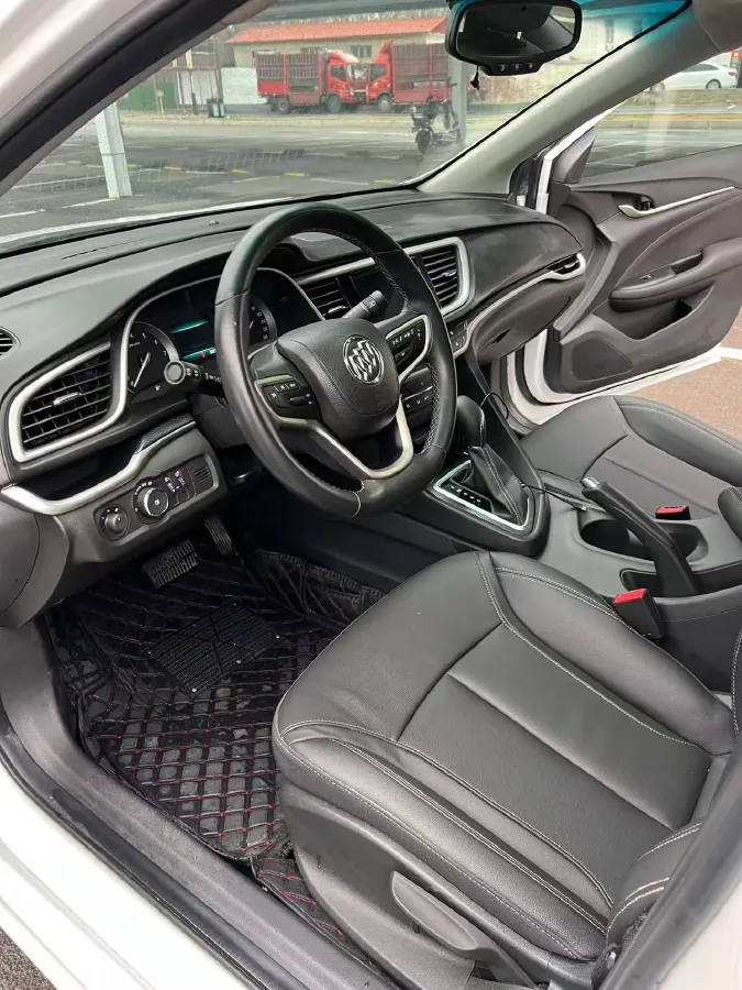 2019 Brilliance Auto V7 1.8T 231HP L4 7DCT,autocango,china used car exporter,china ev exporter,chinese used car exporter,chinese used ev exporter