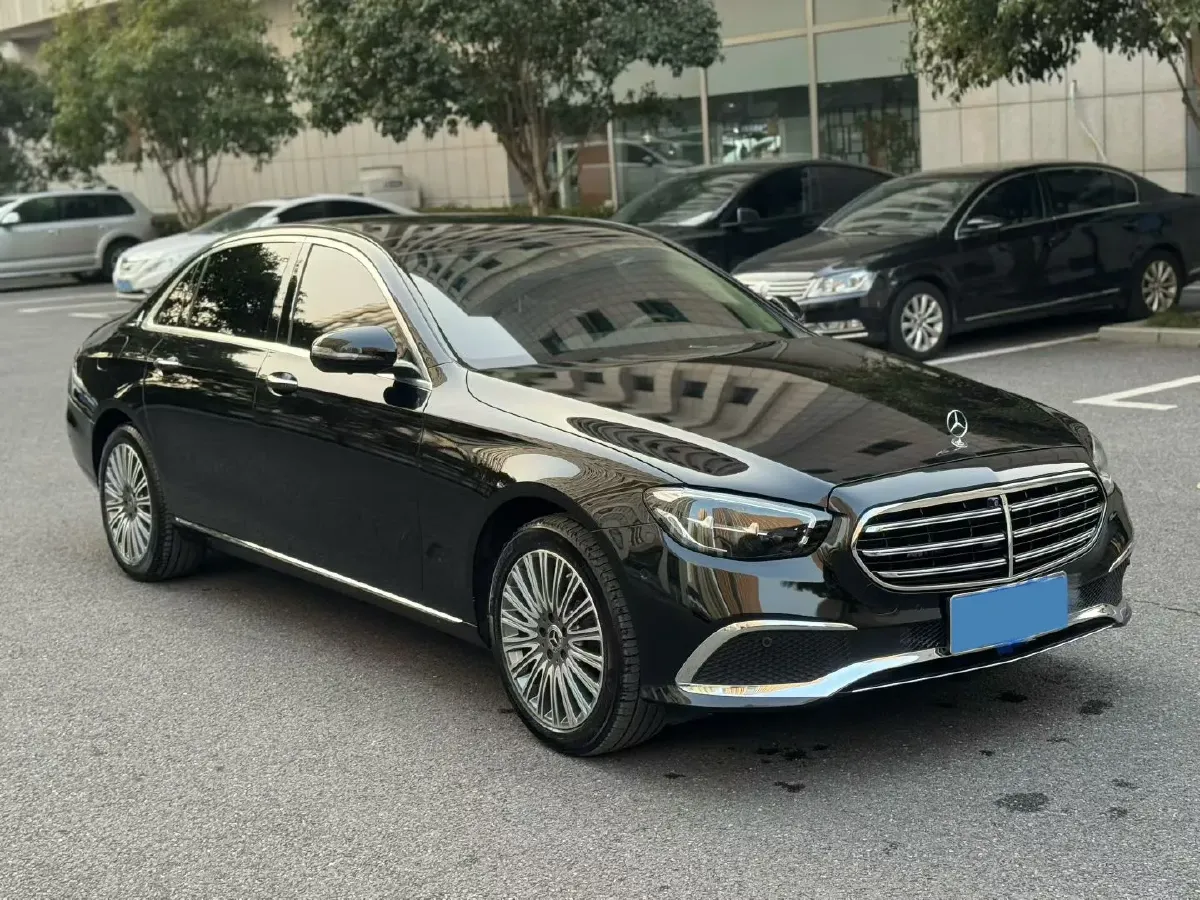 2022 Mercedes-Benz E Class 2.0T 258HP L4 9AT,autocango,china used car exporter,china ev exporter,chinese used car exporter,chinese used ev exporter