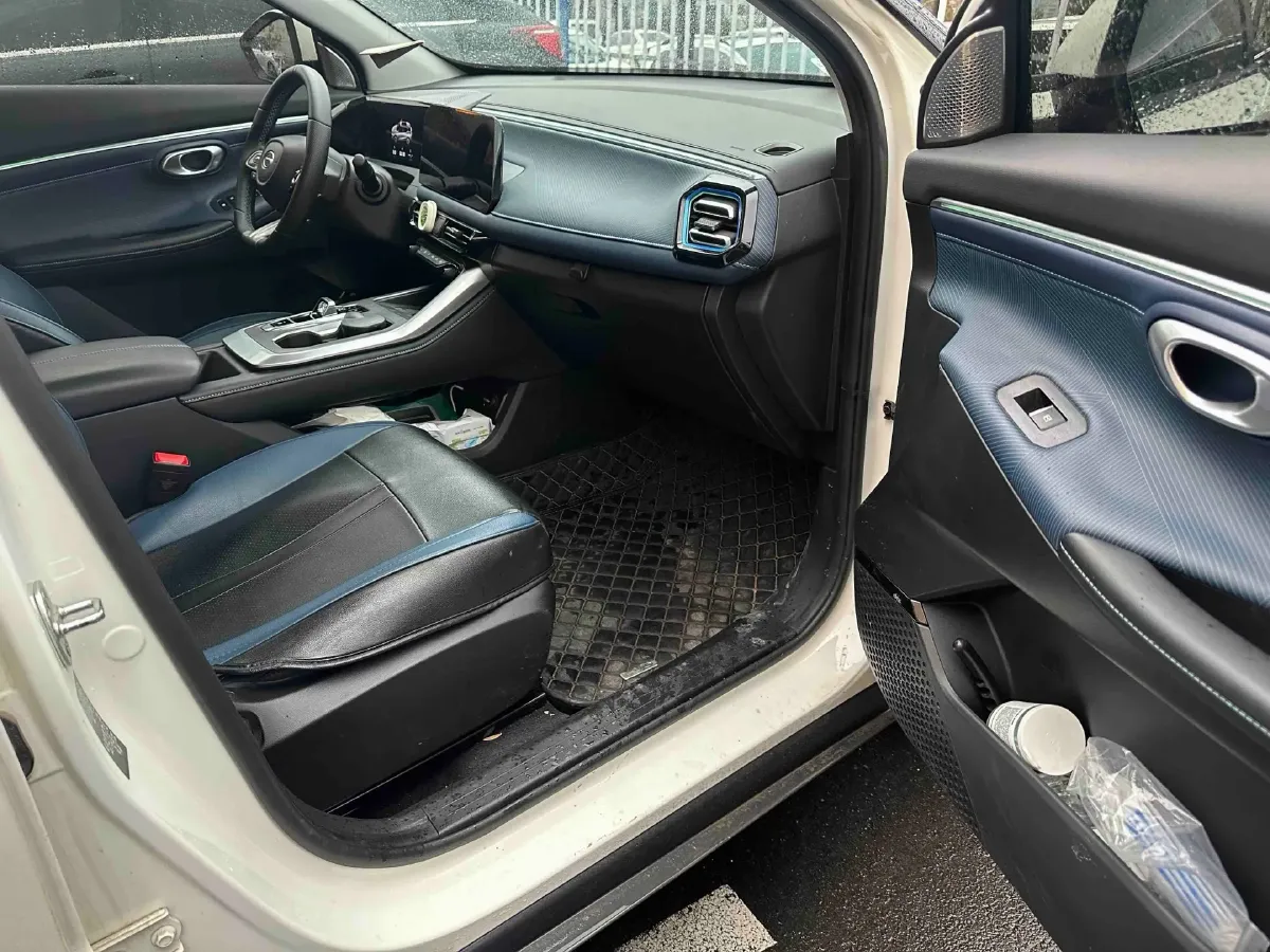 2023 GAC Trumpchi GS3 1.5T 177HP L4 7DCT,autocango,china used car exporter,china ev exporter,chinese used car exporter,chinese used ev exporter